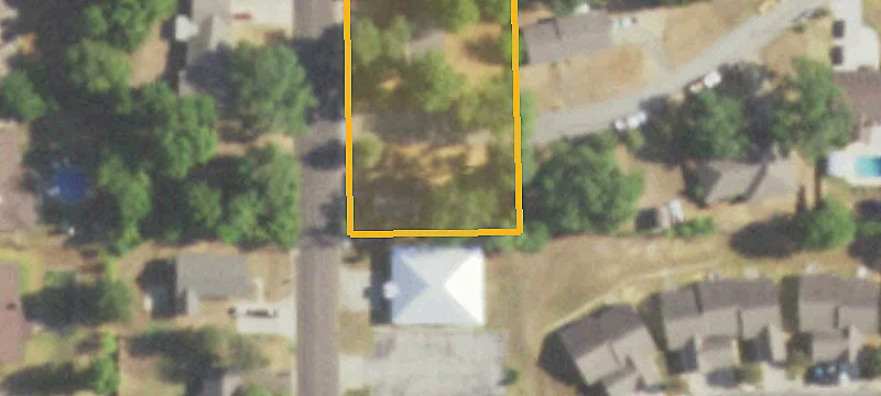 122 Lee Dr