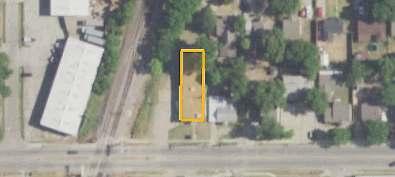 103 Pioneer Dr