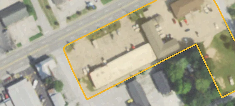621 Main St