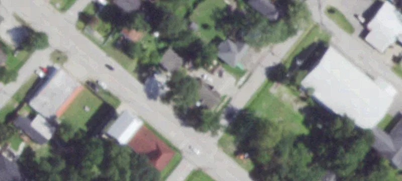 1502 Main St