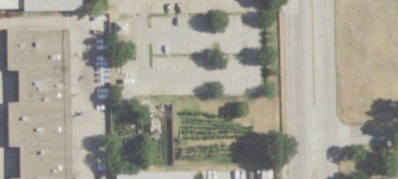 2432 Luna Rd