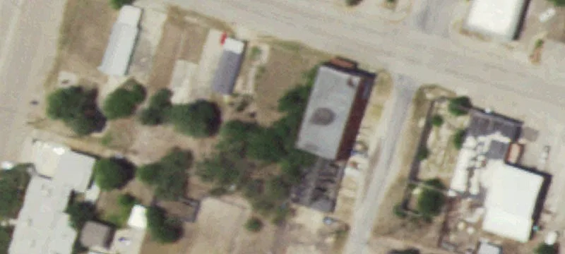122 Main St