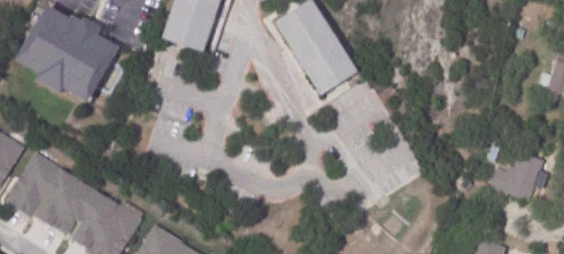 5 Lakeway Ctr Ct