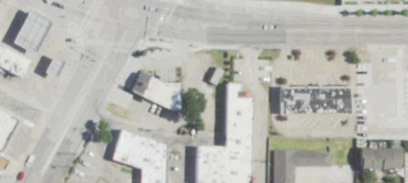 306 Main St