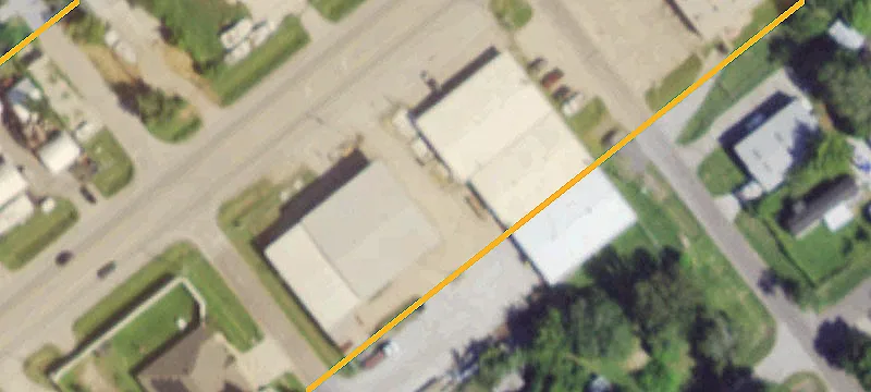 607 Grand Ave
