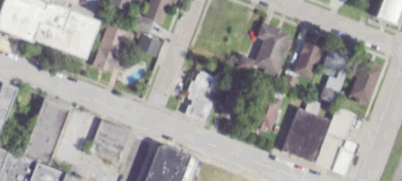 122 Defee Ave