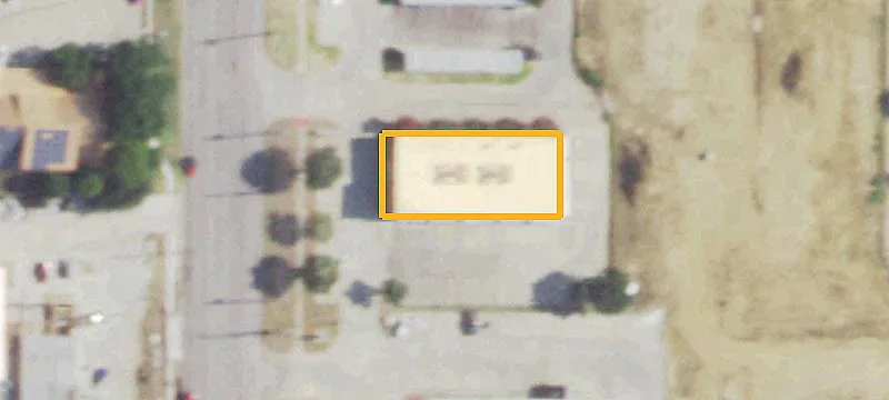 1300 Precinct Line Rd