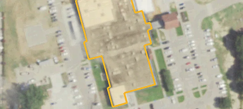 3203 Main St