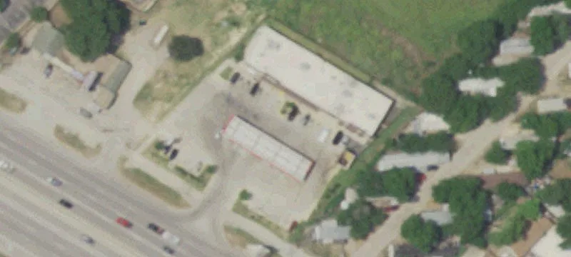 2777 Hwy 71st E