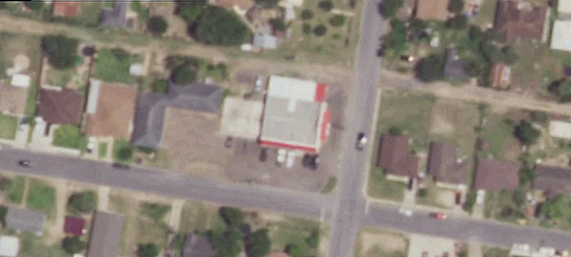 200 2nd St
