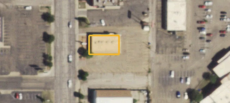 2203 Paramount Blvd