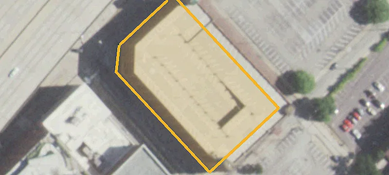2020 Lamar St