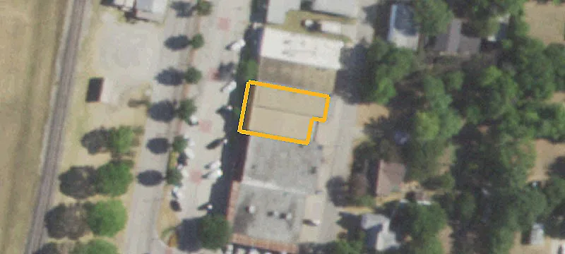 206 Main St