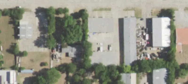 1328 Lyndon Ave