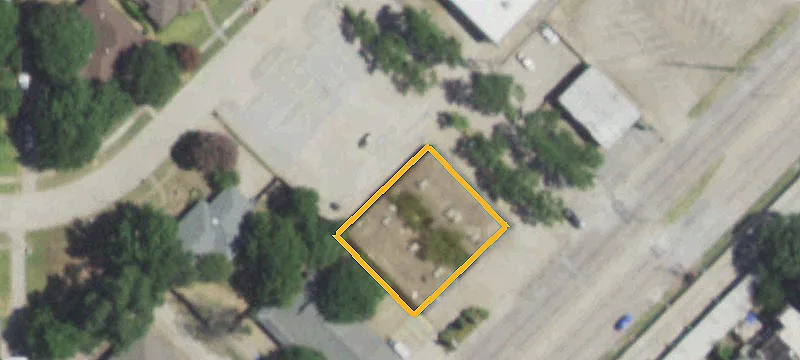 401 Centerville Rd