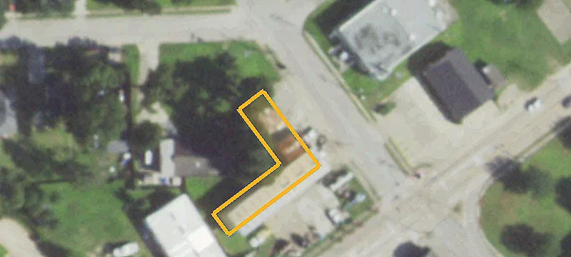 112 Shanks St