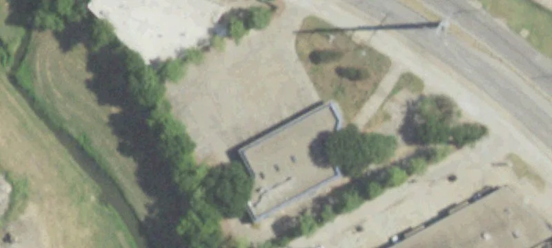 2807 Irving Blvd