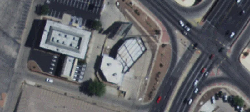 8350 Gtwy E Blvd