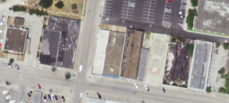 403 Main S Ave