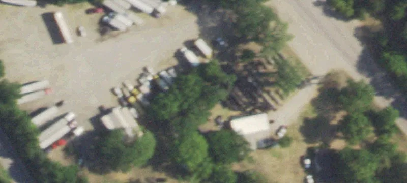 3041 Main St