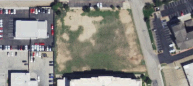 5620 Englewood Ave