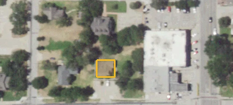 210 College St