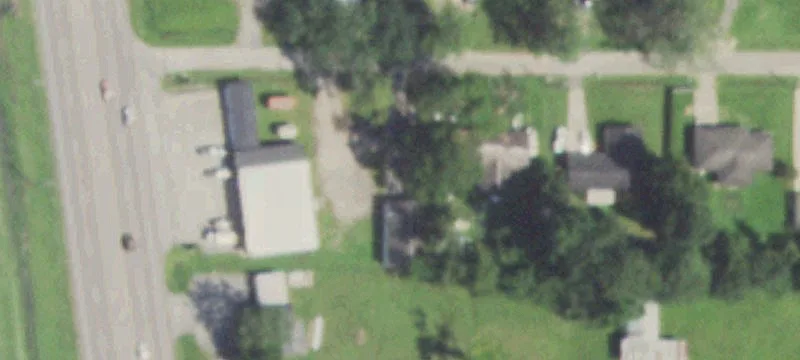 100 Lynn Dr