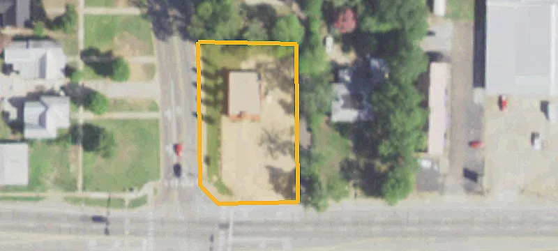 421 Grand Ave
