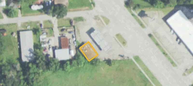1427 Strickland Dr