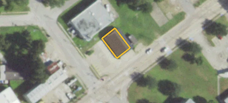 306 Main St