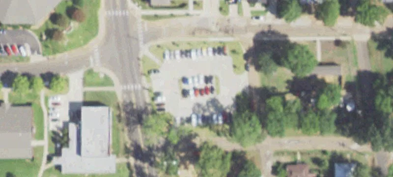 504 Ee Ave