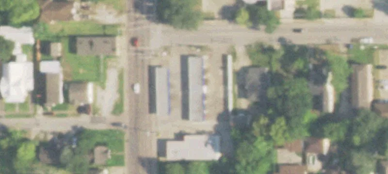 4635 Highland Ave