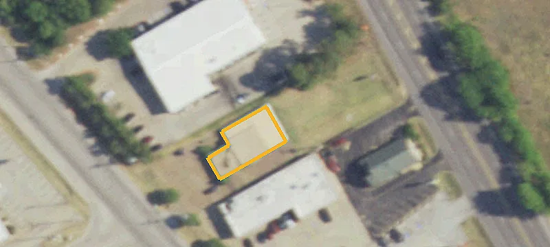 1260 Main St