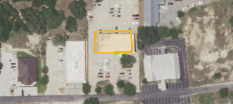 18568 40th 6th Pkwy