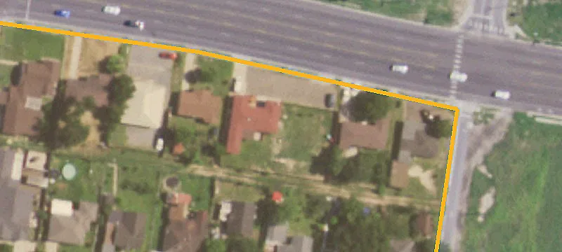 218 Ferguson St