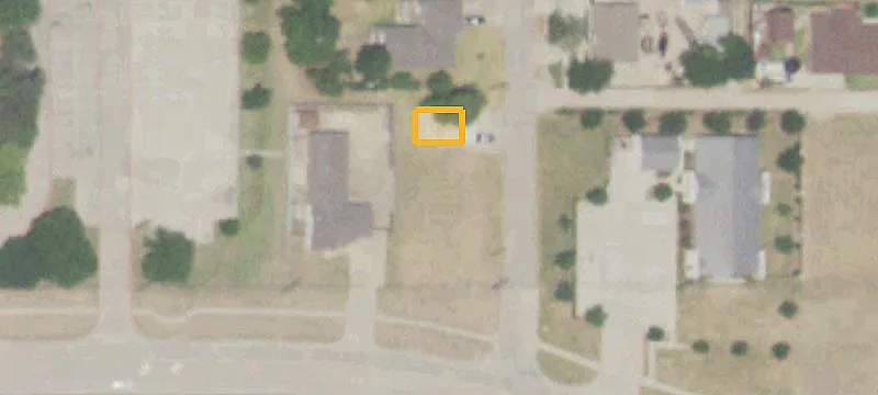 192 Southwestern Blvd