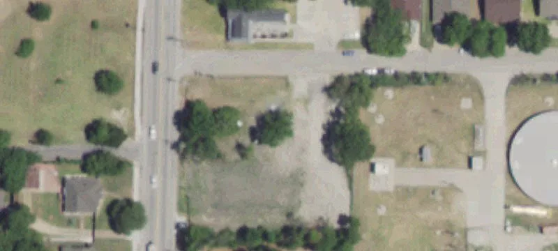 812 Goliad St