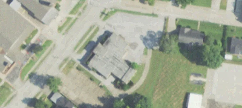 2001 Nall St