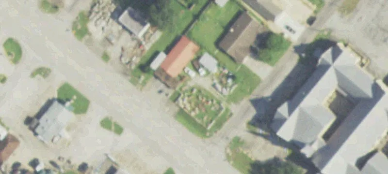 2002 Magnolia Ave