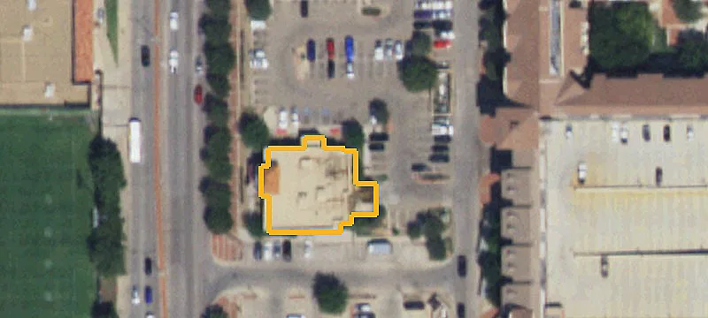 607 University Ave