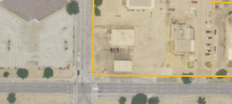 230 Pioneer Pkwy