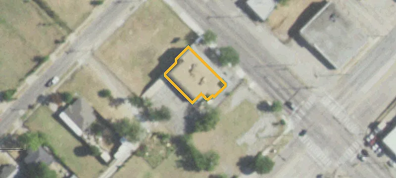 4343 Maple Ave
