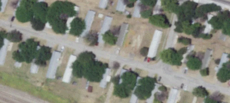 1400 Ave H H