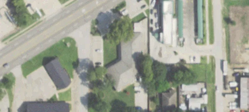 1013 Main St