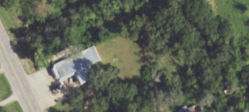 2121 Columbia Dr