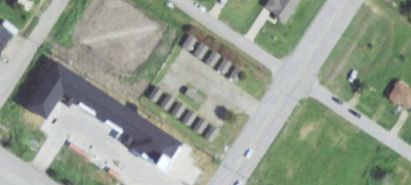 323 Ave F F