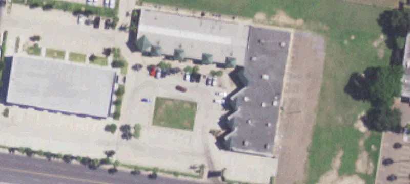 1002 Sam Houston Blvd