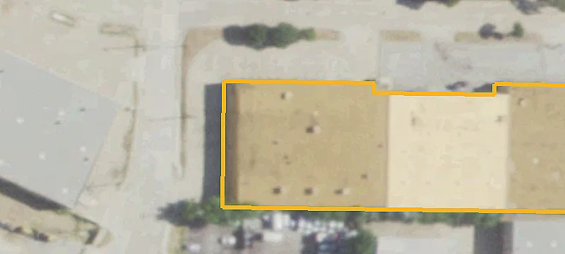 3400 Royalty Row
