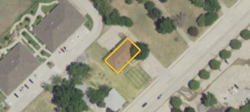 209 Laurence Dr