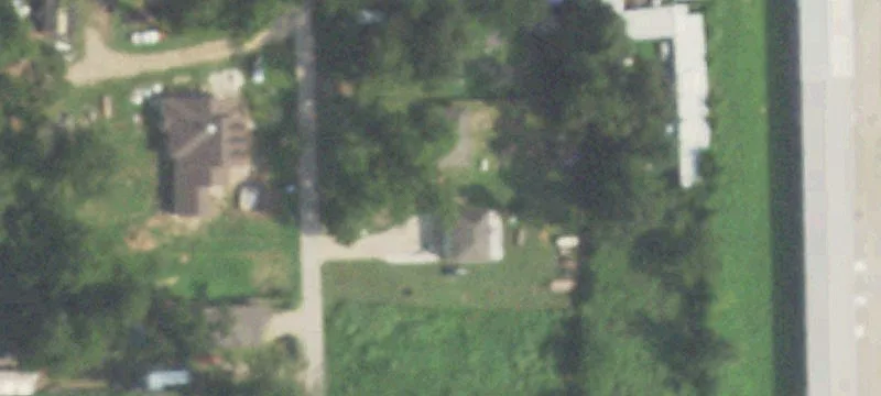 421 Lee Ln